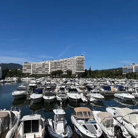 Cannes Marina Vue Exceptionnelle Port Et Piscine Apartamento Mandelieu
